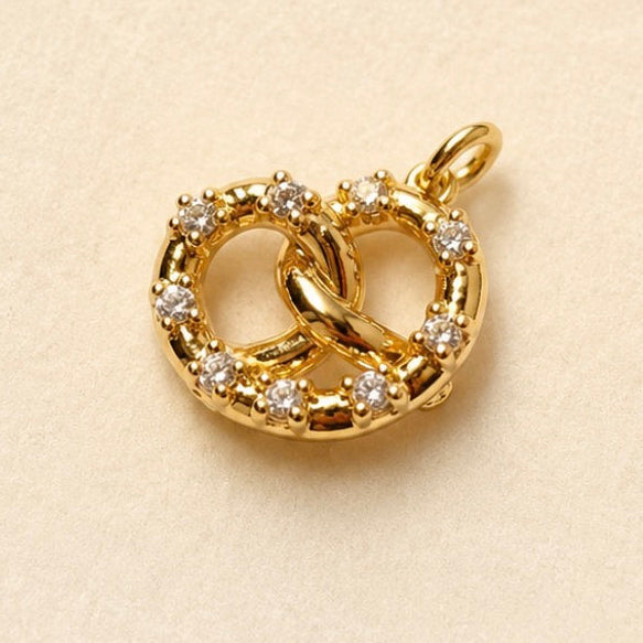 Charms - Pretzel
