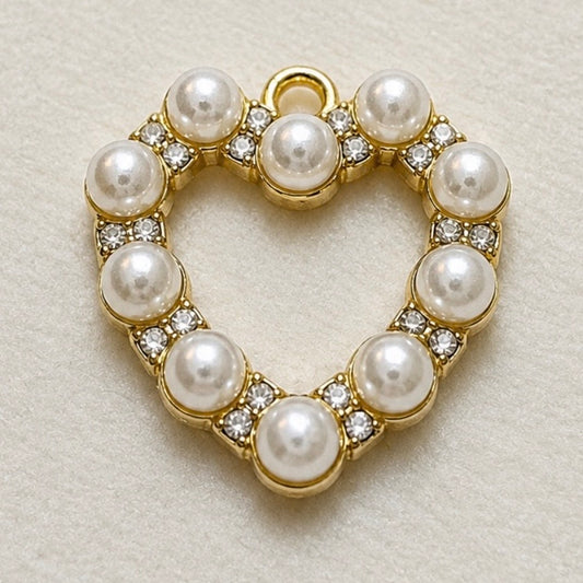 Charms - Pearl Heart