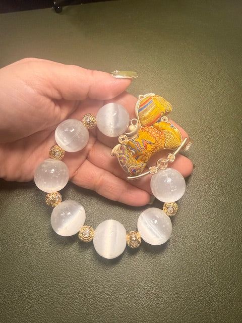 Selenite Gallop