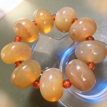 Sunlit Agate Bracelet